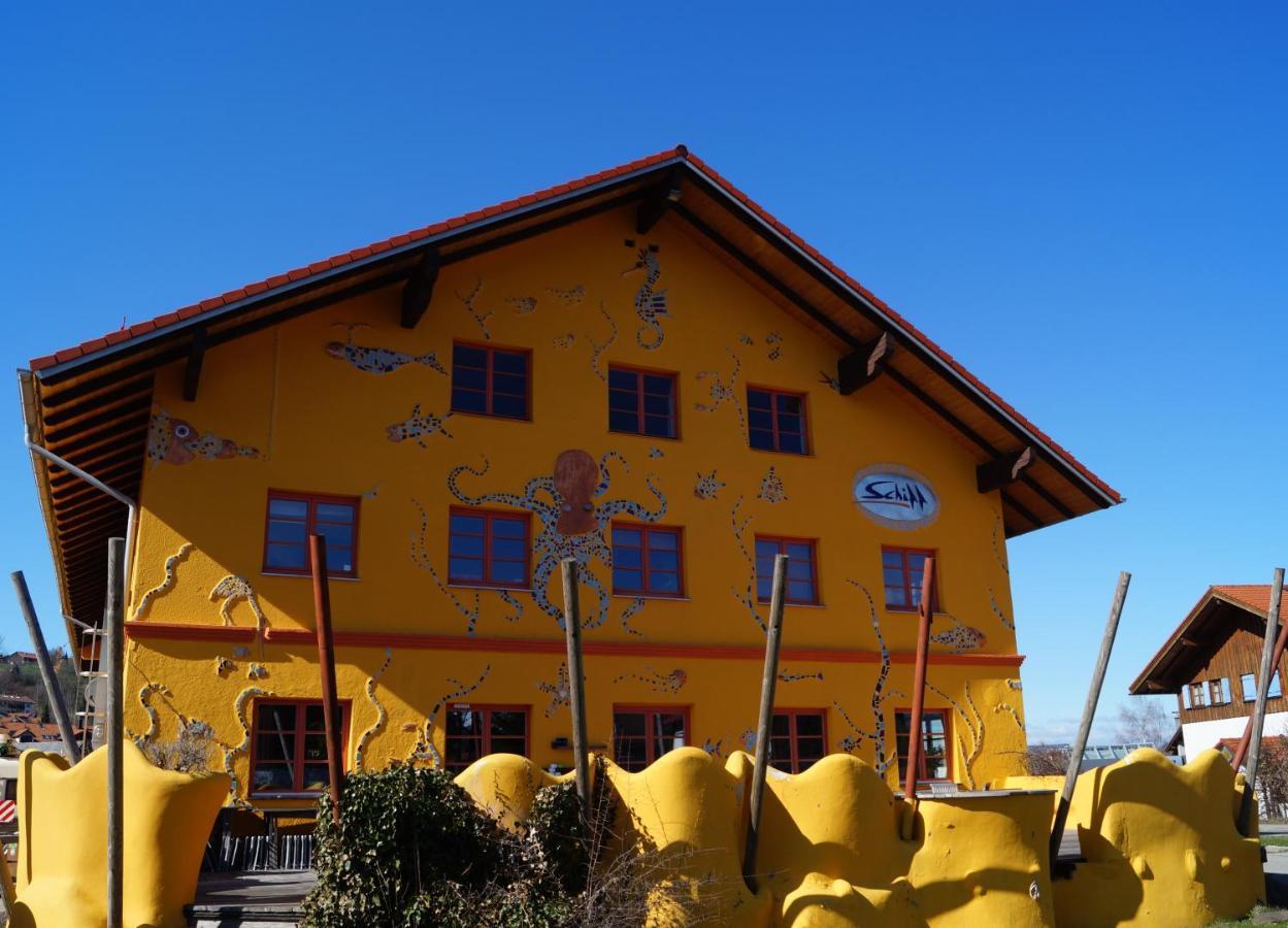 Schiff Bihlerdorf - Hostel Extérieur photo