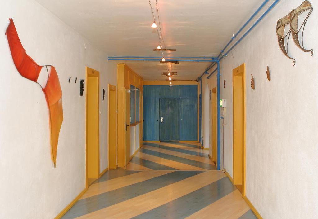 Schiff Bihlerdorf - Hostel Extérieur photo